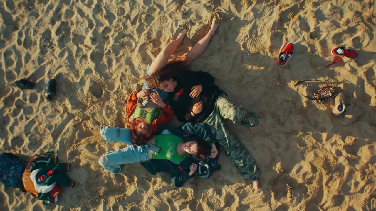 Dziewczyny ze stacji