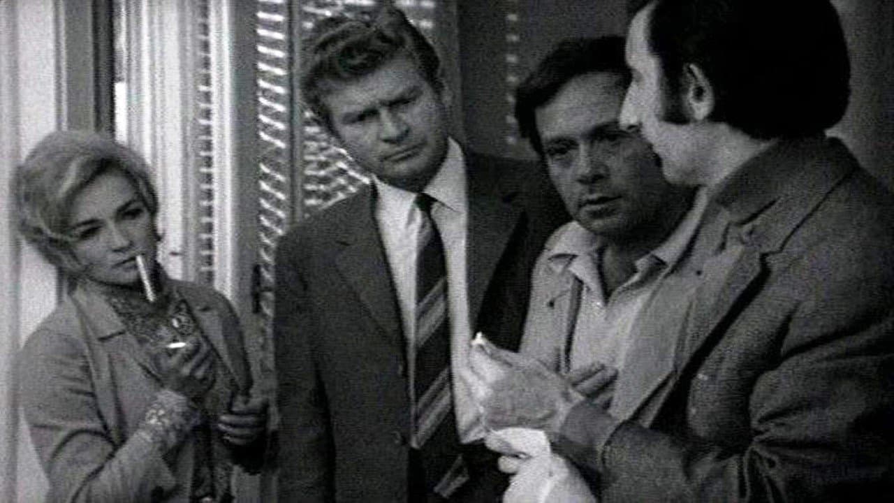 MORDERCA JEST W DOMU