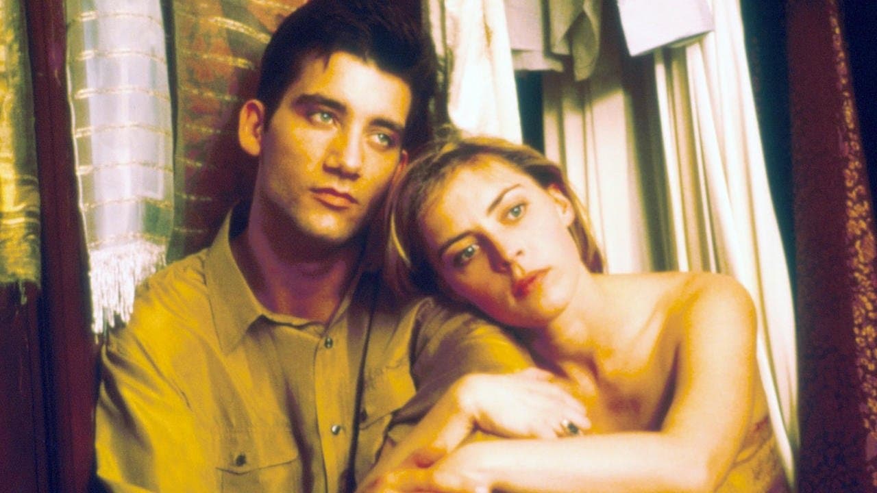 Z zamkniętymi oczami