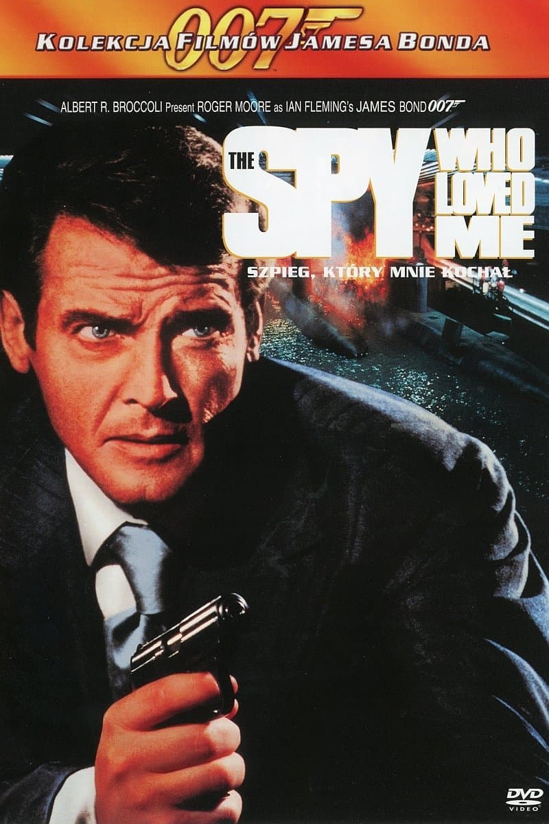 Szpieg, który mnie kochał 1977 cały film