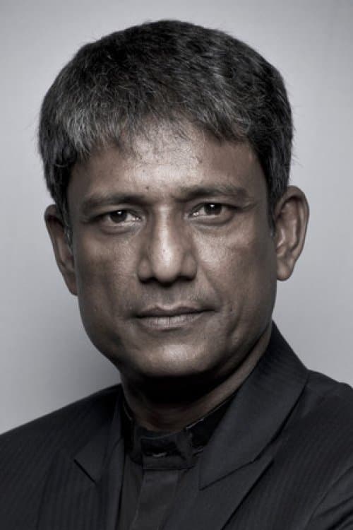 Zdjęcie Adil Hussain
