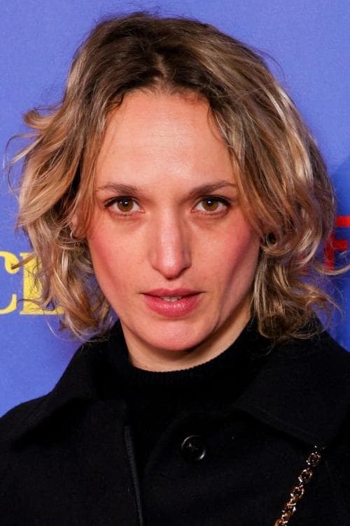 Zdjęcie Agathe Rousselle