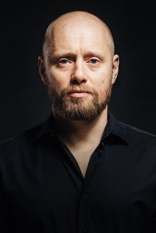 Zdjęcie Aksel Hennie