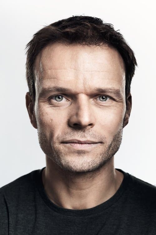 Zdjęcie Alec Newman