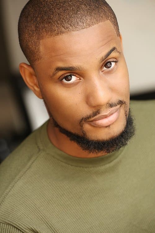 Zdjęcie Alexx Ekubo