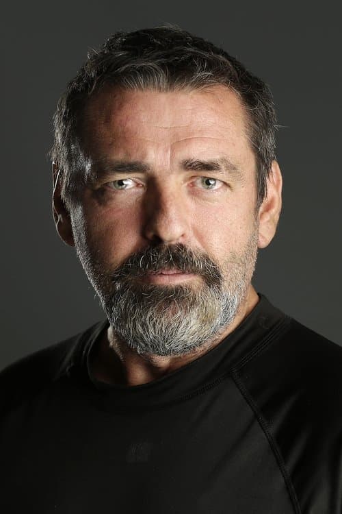 Zdjęcie Angus Macfadyen