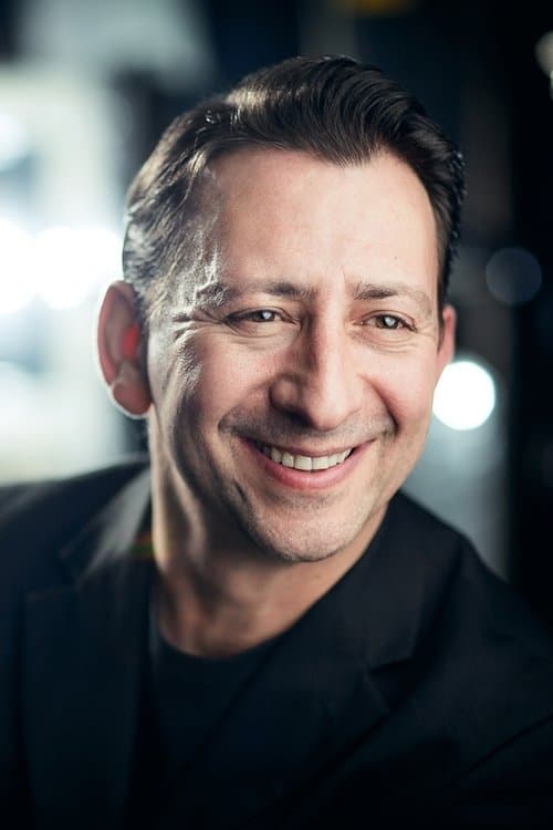 Zdjęcie Ashley Artus