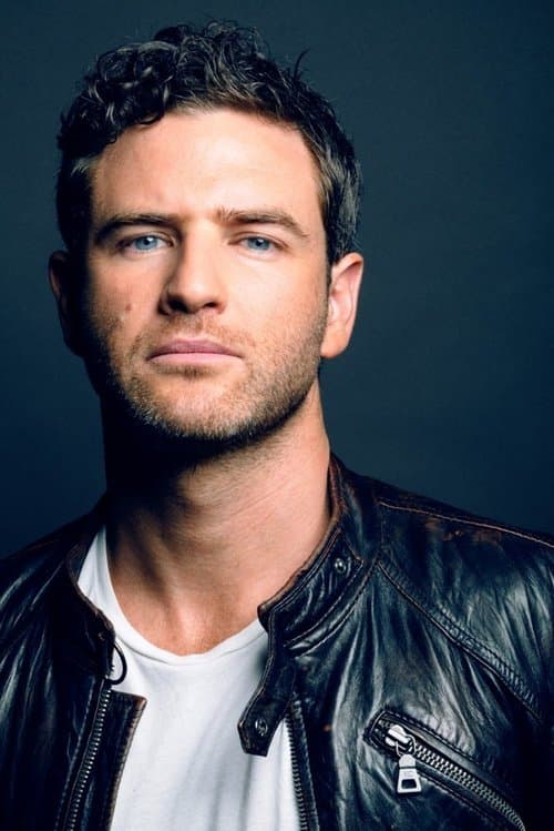 Zdjęcie Bernard Curry