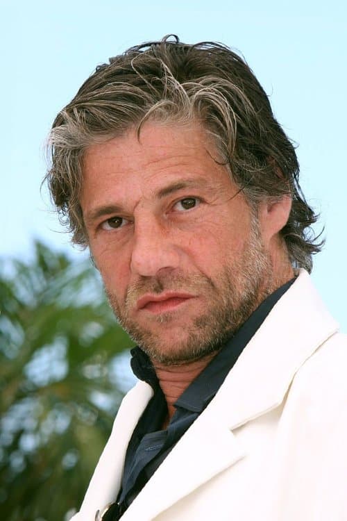 Zdjęcie Birol Ünel