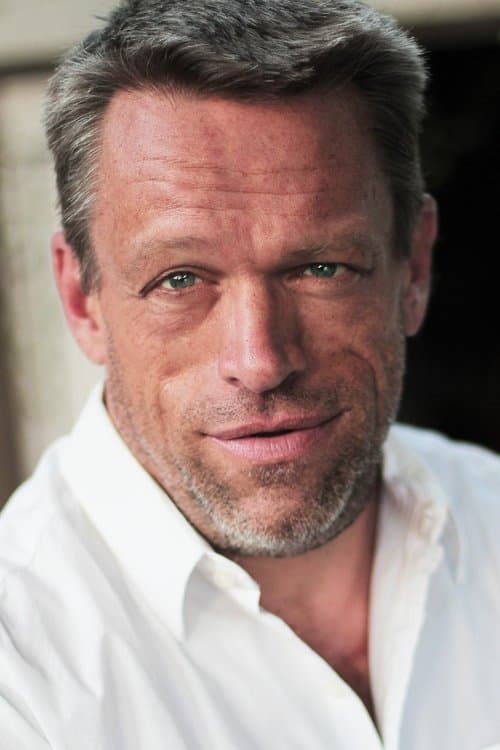 Zdjęcie Brian Thompson