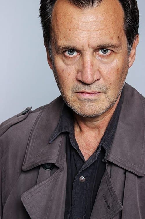 Zdjęcie Caesar James