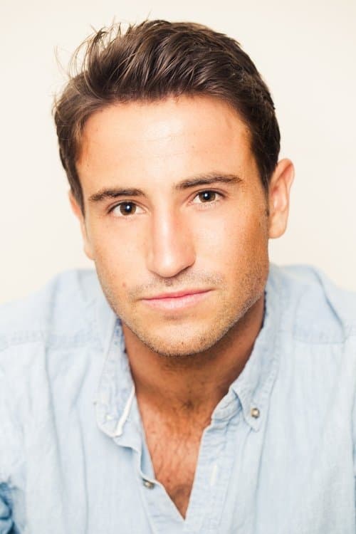 Zdjęcie Cameron Jones