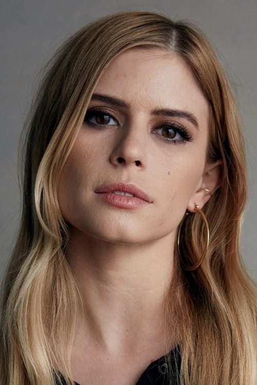 Zdjęcie Carlson Young