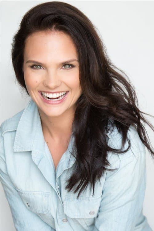 Zdjęcie Cassandra Jean Amell