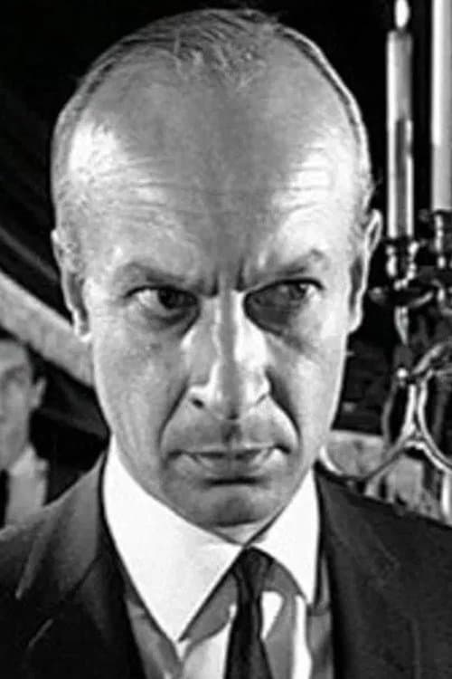 Zdjęcie Charles Millot