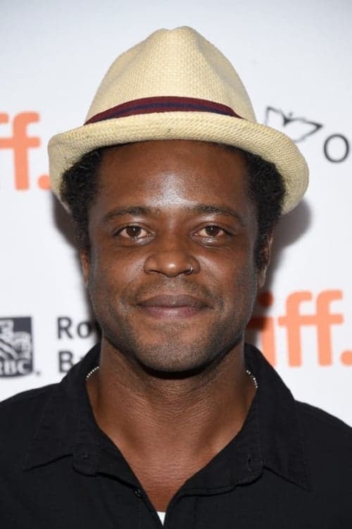 Zdjęcie Charles Officer