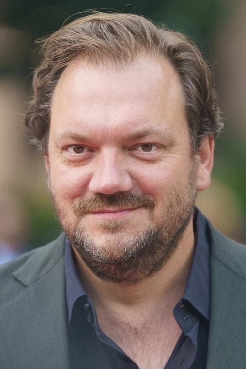 Zdjęcie Charly Hübner