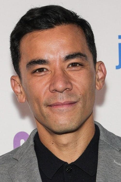 Zdjęcie Conrad Ricamora