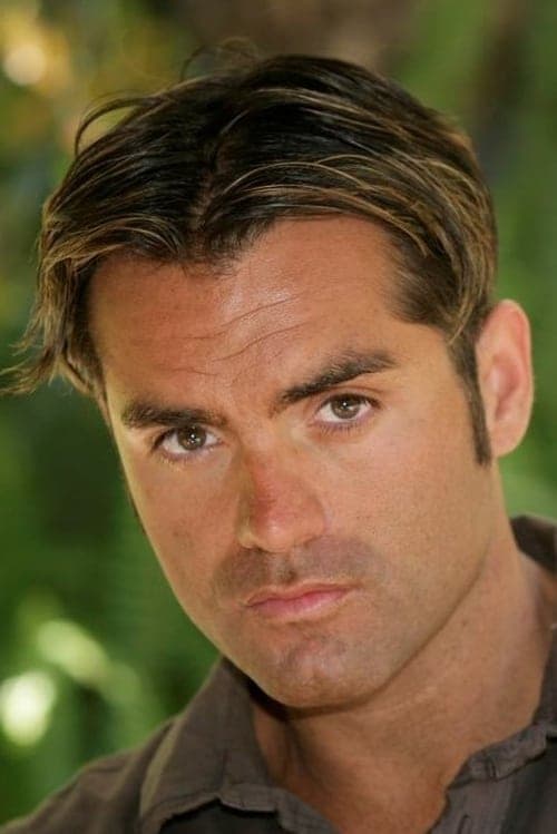 Zdjęcie Corey Large