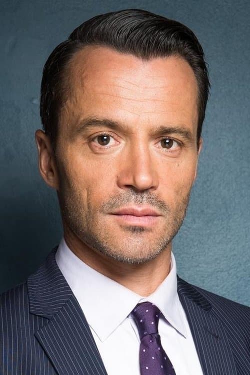 Zdjęcie Damian Walshe-Howling