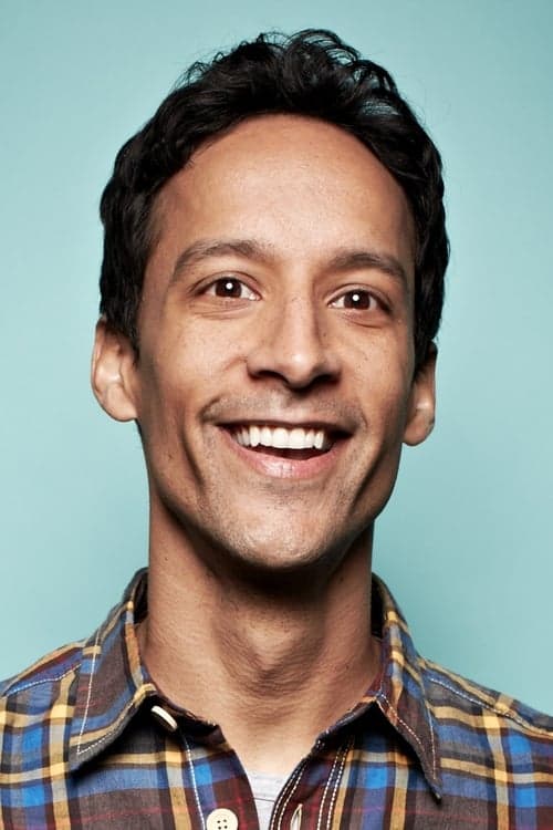 Zdjęcie Danny Pudi