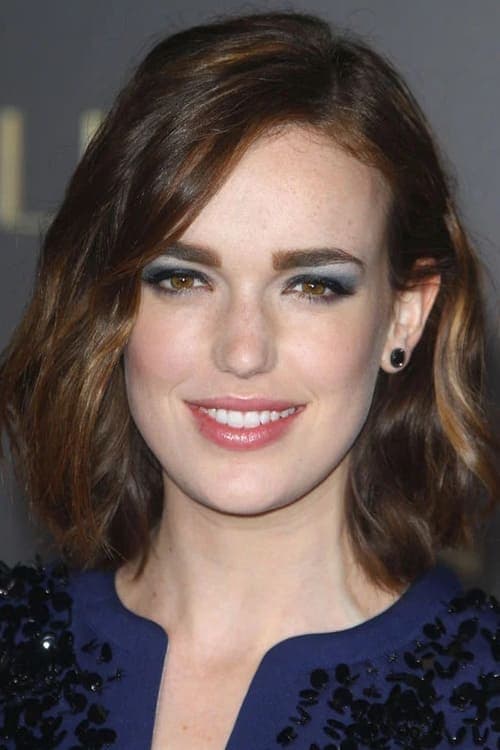 Zdjęcie Elizabeth Henstridge