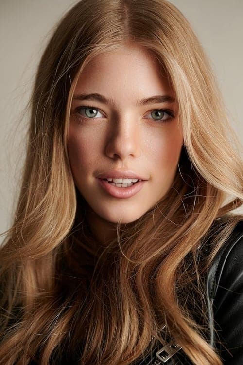 Zdjęcie Elle McKinnon