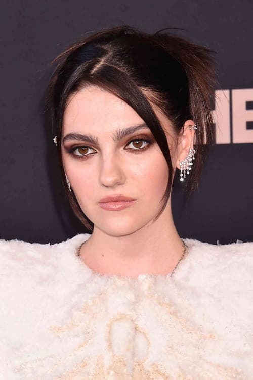 Zdjęcie Emily Carey