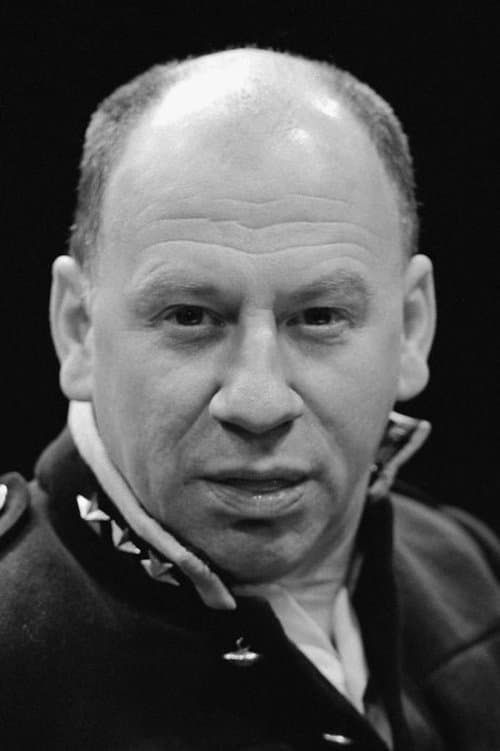 Zdjęcie Emrys James