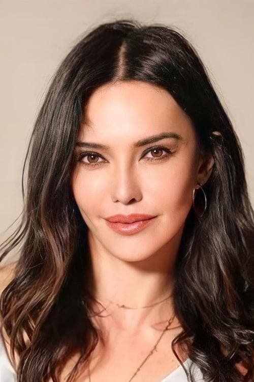 Zdjęcie Hande Ataizi