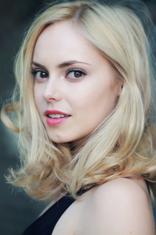 Zdjęcie Hannah Tointon