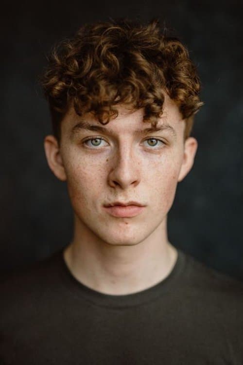 Zdjęcie Harry Kirton