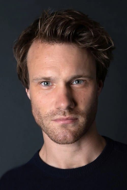 Zdjęcie Hugh Skinner