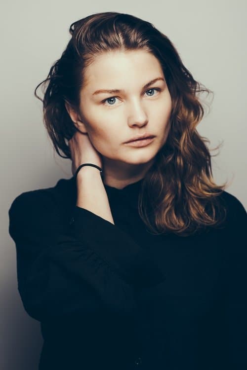 Zdjęcie Iben Akerlie