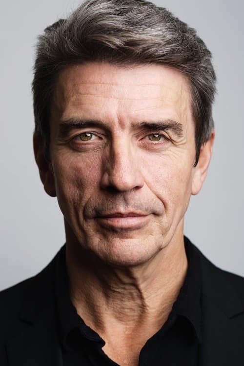 Zdjęcie James Coombes