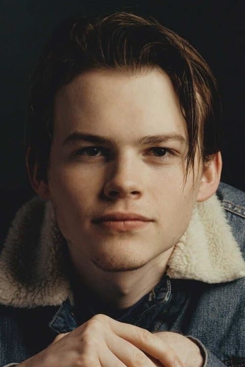 Zdjęcie Josh Wiggins