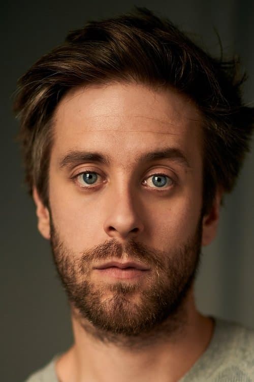 Zdjęcie Lewis Goody