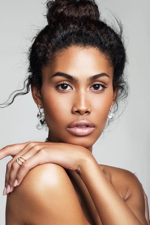 Zdjęcie Leyna Bloom