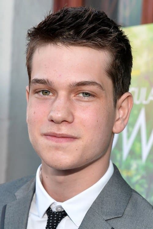 Zdjęcie Liam James