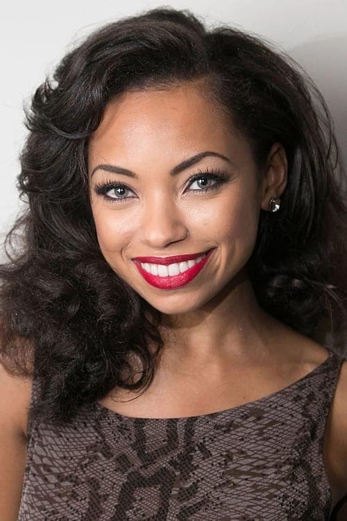 Zdjęcie Logan Browning