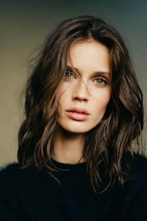 Zdjęcie Marine Vacth