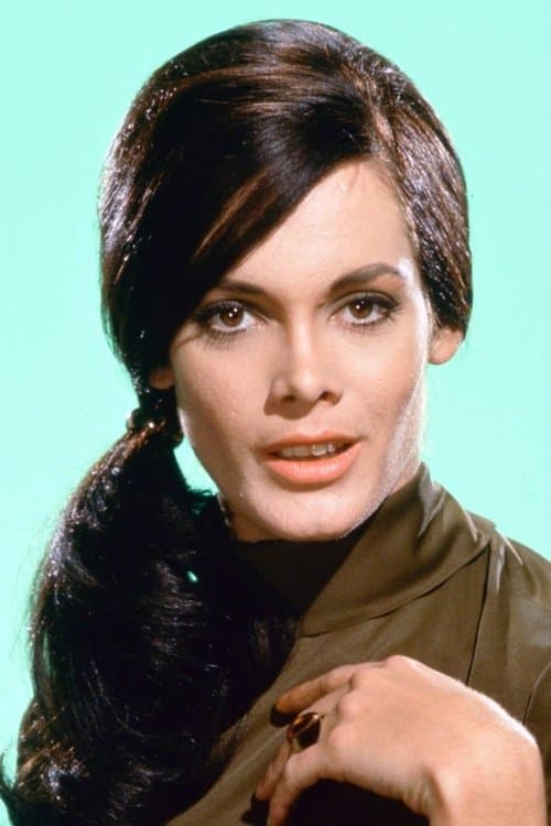 Zdjęcie Martine Beswick