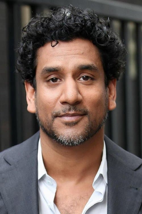 Zdjęcie Naveen Andrews