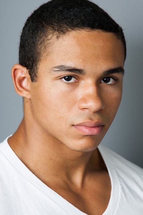 Zdjęcie Noah Gray-Cabey