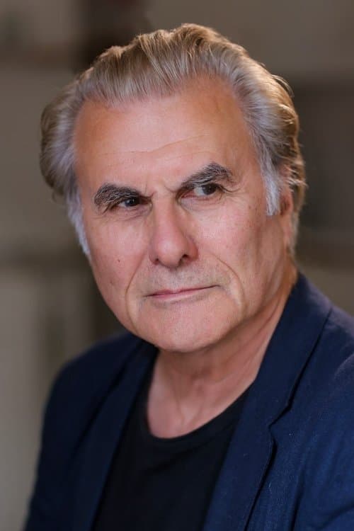 Zdjęcie Oliver Cotton