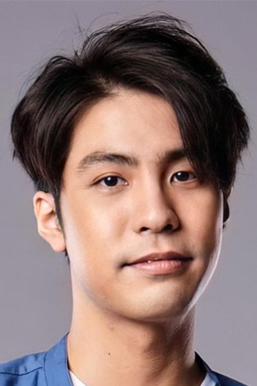 Zdjęcie ธีรภัทร โลหนันทน์