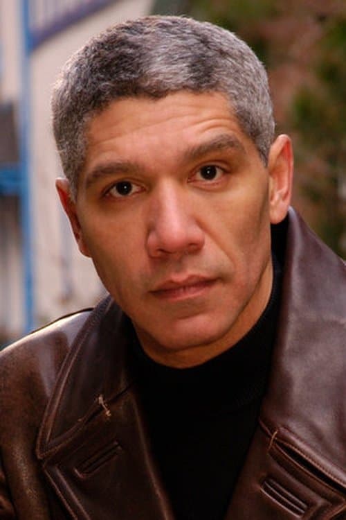 Zdjęcie Peter Francis James