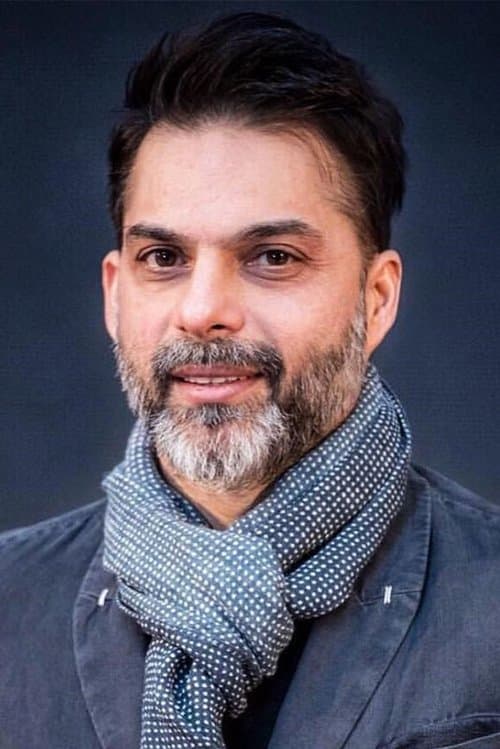 Zdjęcie پیمان معادی