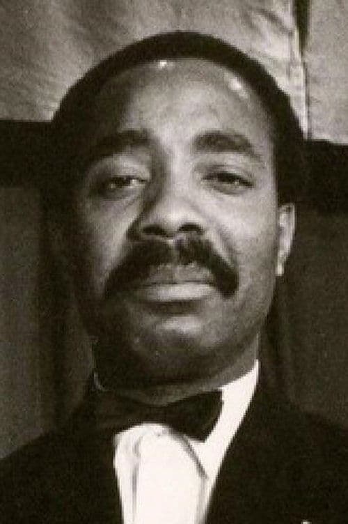 Zdjęcie Raymond Aquilon