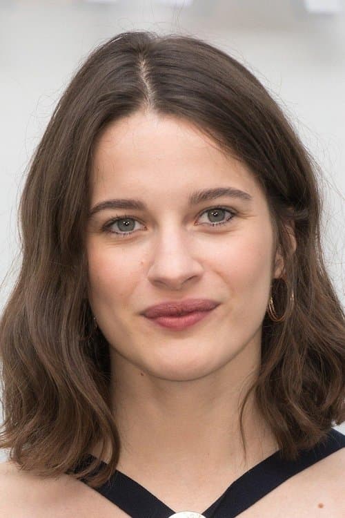 Zdjęcie Rebecca Marder